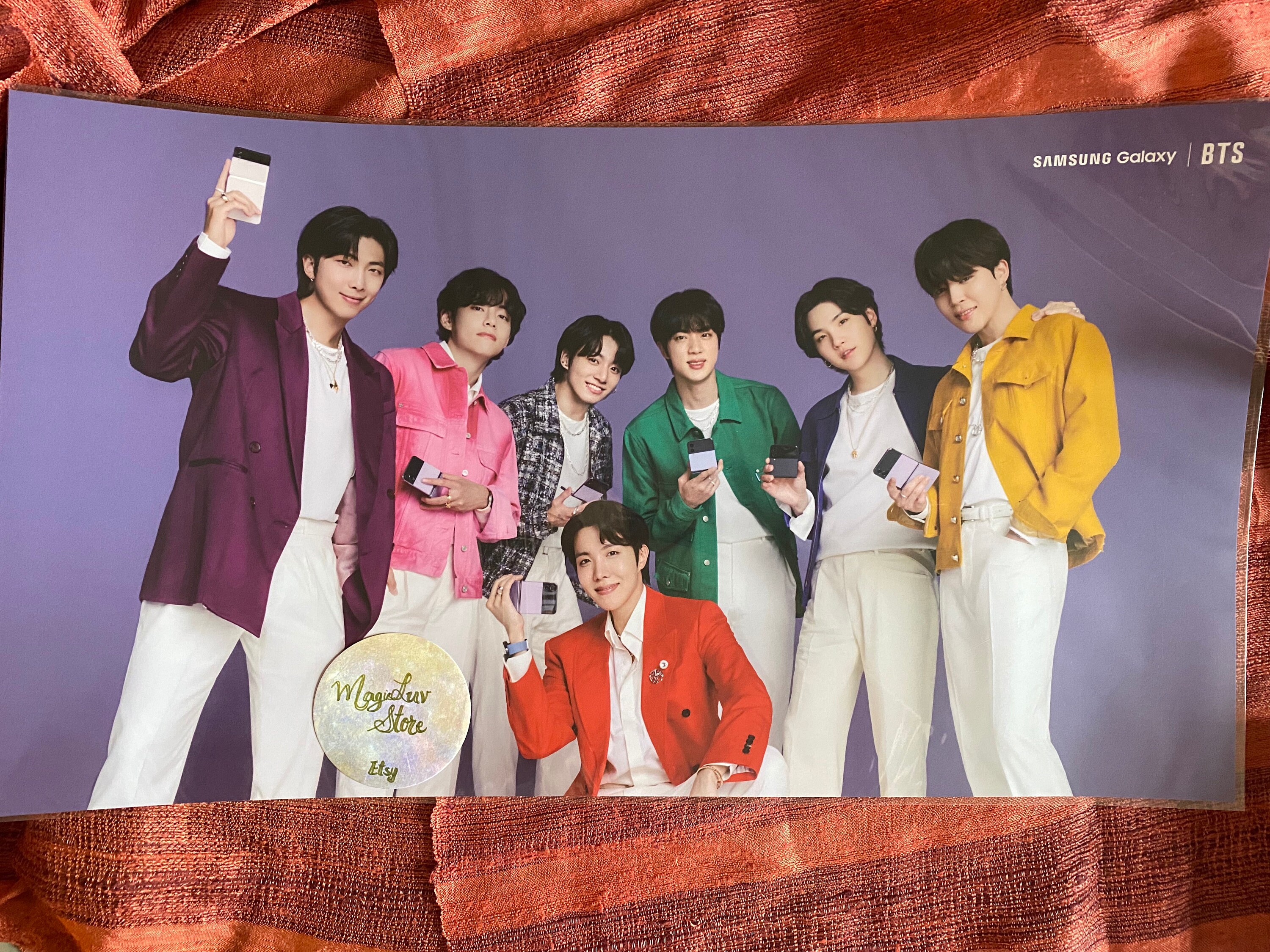 BTS サムソン　ギャラクシー　コラボ　ポスター il_fullxfull.4146904447_kimn.jpg