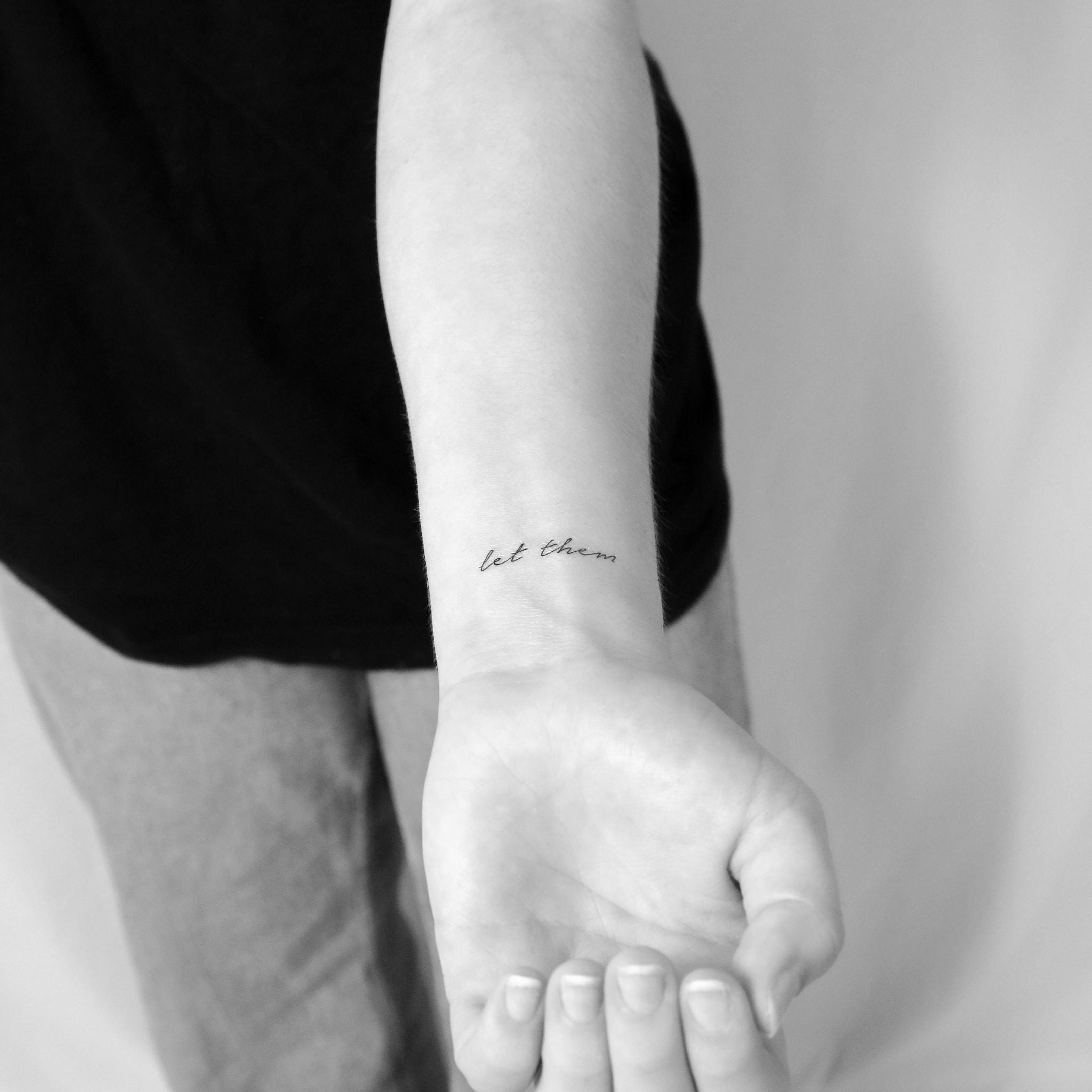 Floral arm tattoo - Etsy België, image size:2050x2050