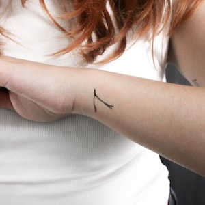 Wishbone Temporary Tattoo (Set of 3)