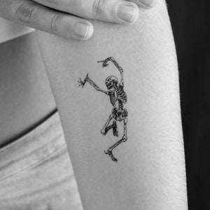 Flash Tattoo | Tatouage éphémère oeil de protection avec larmes