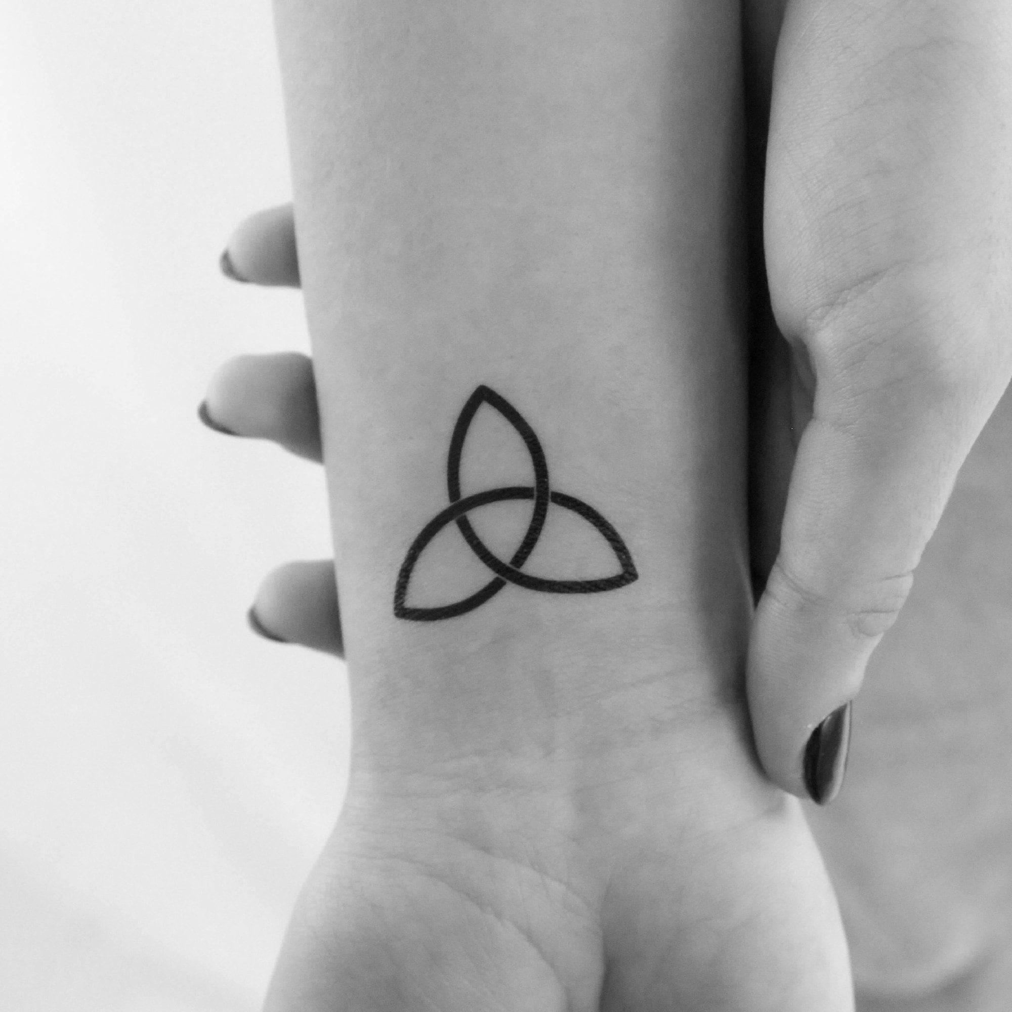 Triqueta Temporary Tattoo (set of 3) - Etsy Israel, image size:2000x2000