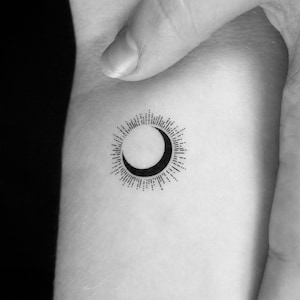 Moon Eclipse Temporary Tattoo (Set of 3)