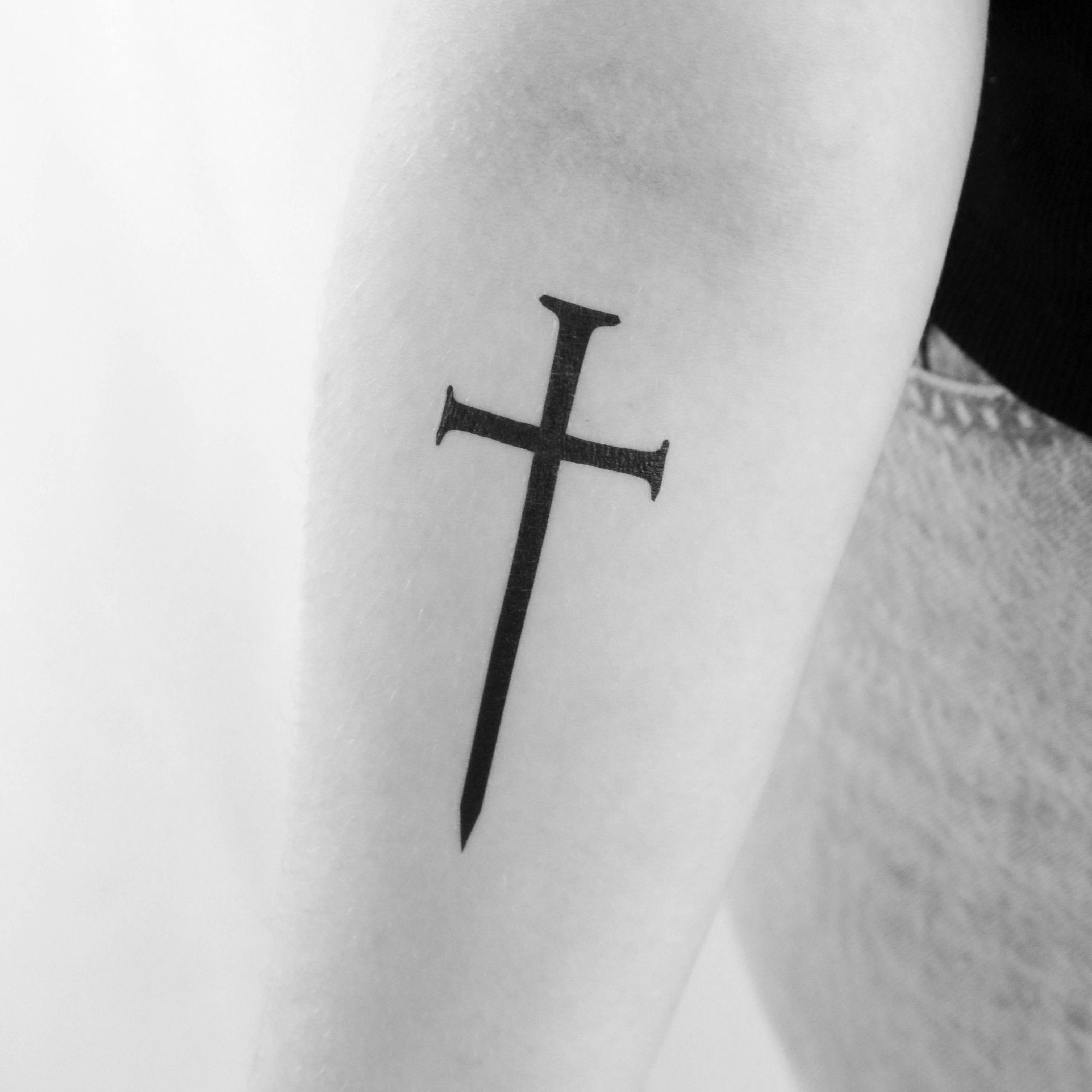 Cross tattoo men - Etsy México, image size:2000x2000
