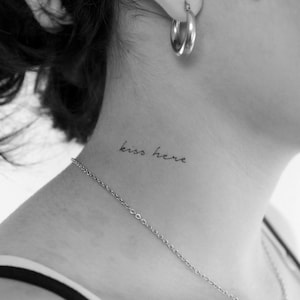 Kiss Here Temporary Tattoo (Set of 3)
