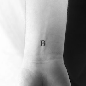 Tatuaje temporal de la letra B (juego de 3)