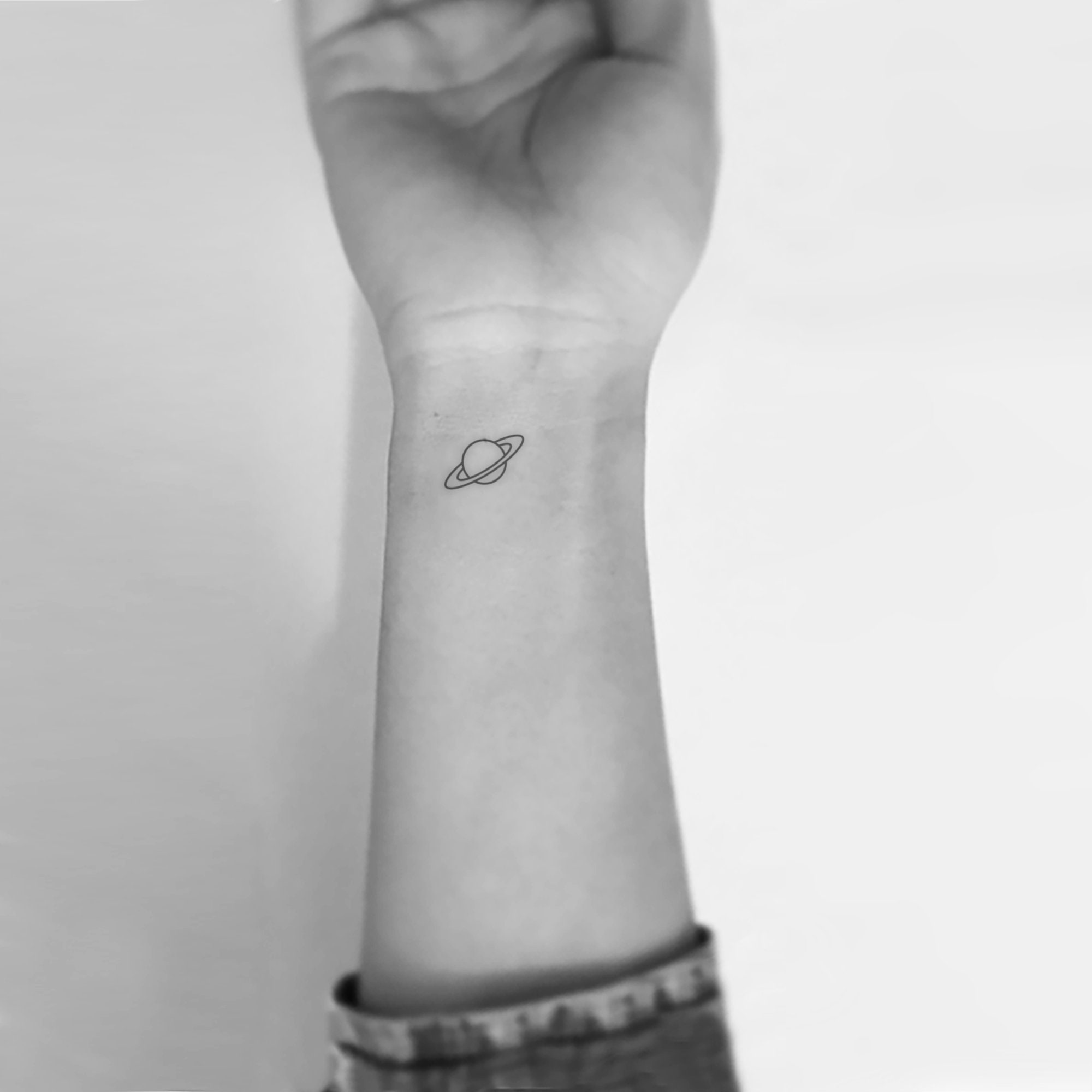 Saturn Temporary Tattoo set of 3 - Etsy