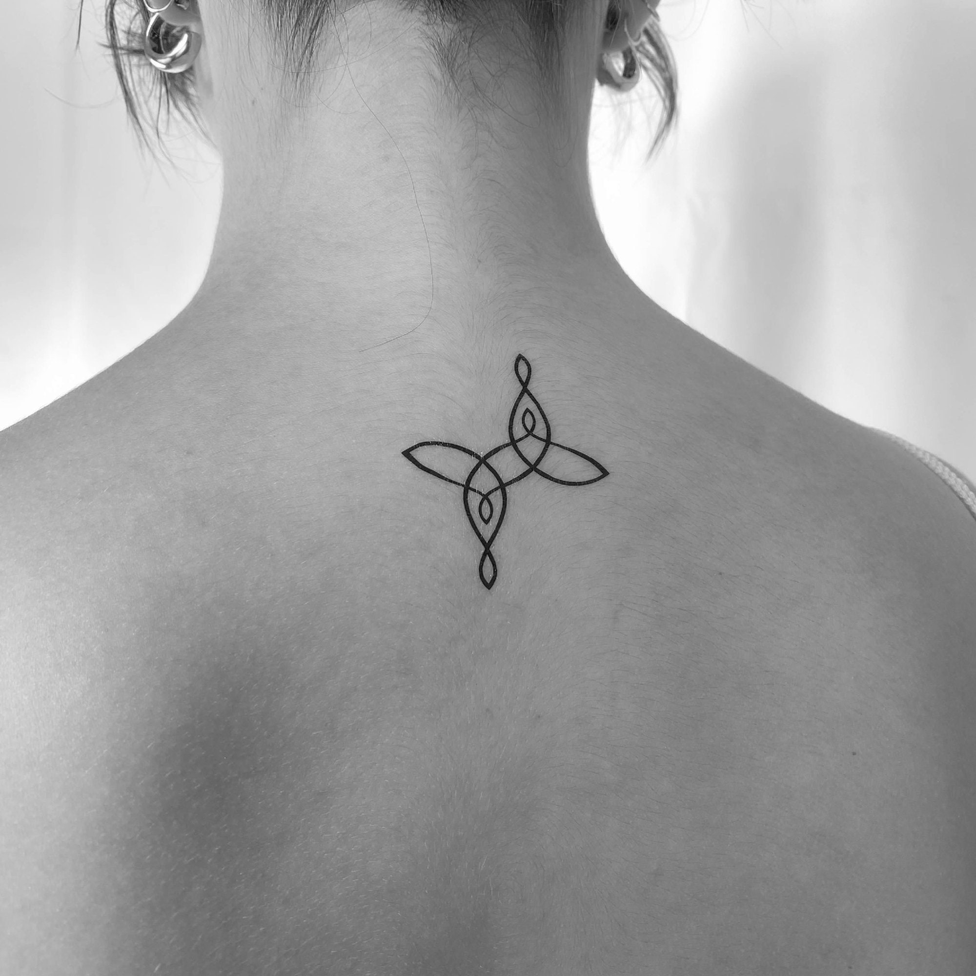 Cute Small Infinity Symbol Temporary Tattoos For Women Neck - Temu