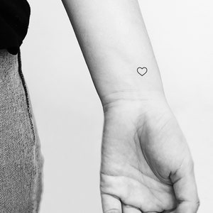 Small Heart Outline Temporary Tattoo (Set of 3)