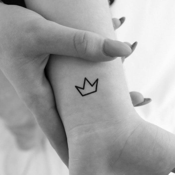 Small Minimalist Crown Temporary Tattoo (Set of 3)