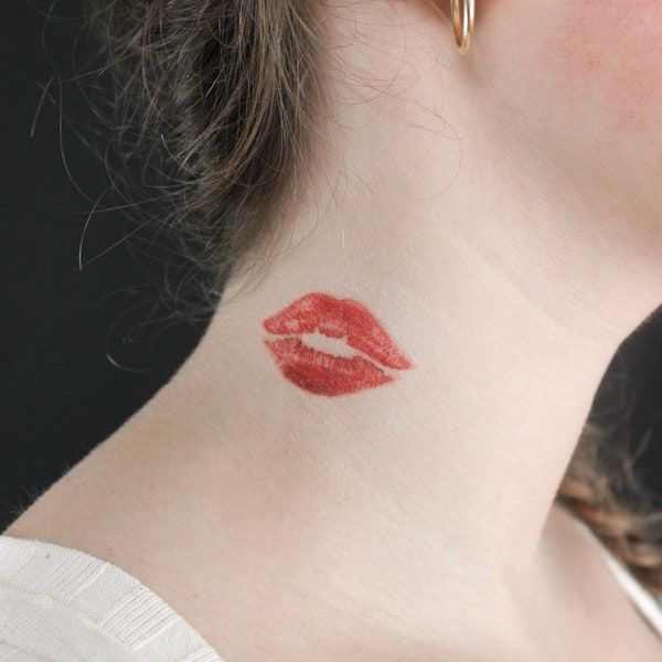 Red Kiss Mark Temporary Tattoo (Set of 3)