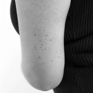 Tatuaggio temporaneo minimalista della costellazione del Sagittario (set di 3)