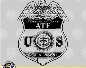 SVG-bestand van het embleem van een speciale agent van de ATF (Anti-Tax) van het Amerikaanse Ministerie van Justitie, geschikt voor laser-, CNC- en vinylsnijders, enz. | Direct downloaden