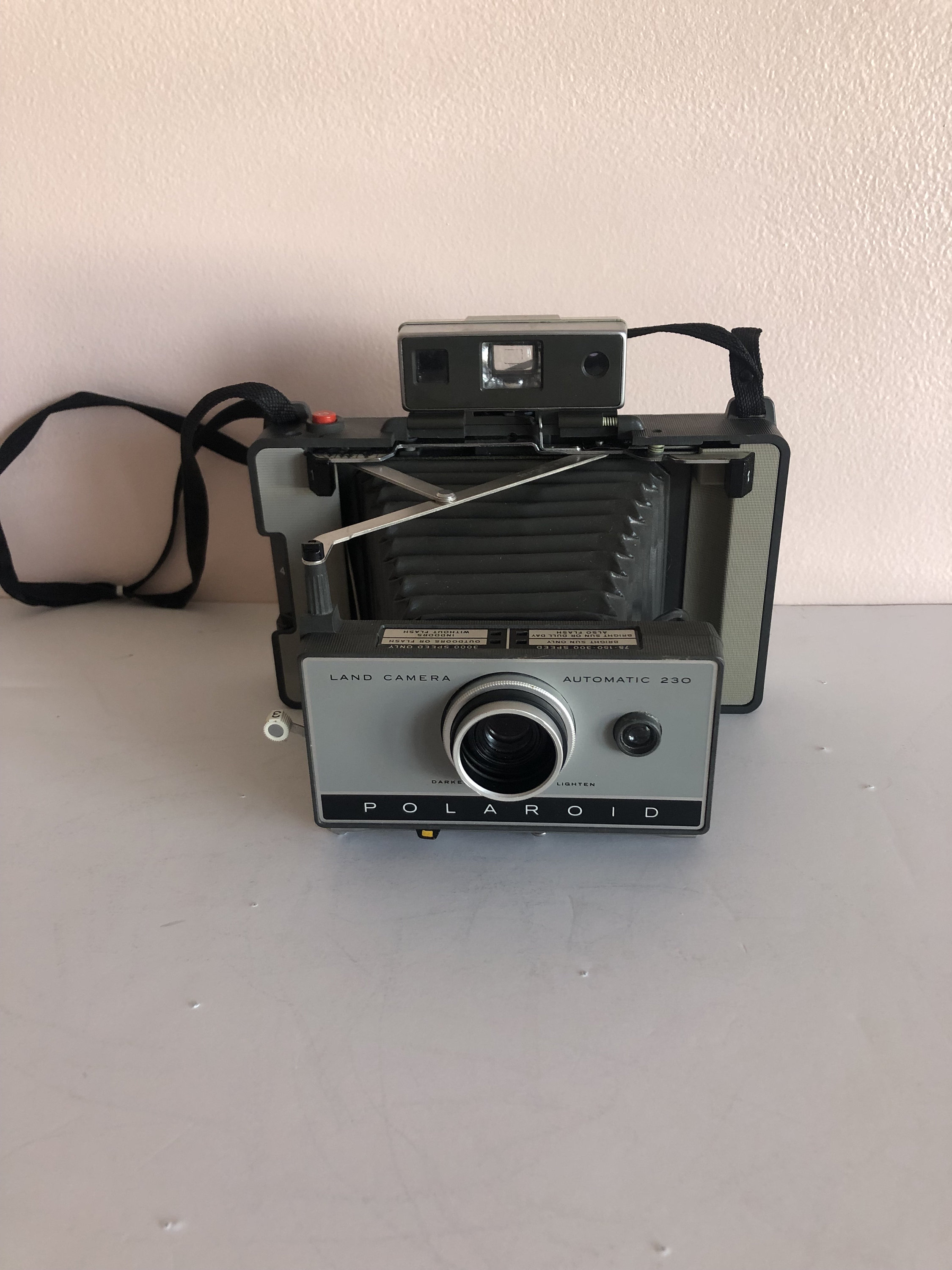 Polaroid 230 Land Camera - Etsy