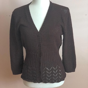 Vintage 90s Chocolate Brown V-Neck Figure Hugging Lightweight Cardigan Sweater; U.S. Women Size X-Large;