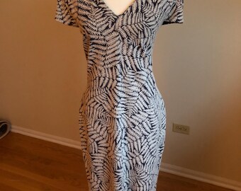 Vintage Michael Kors Ivory/Navy Sheath Dress; Size XL;