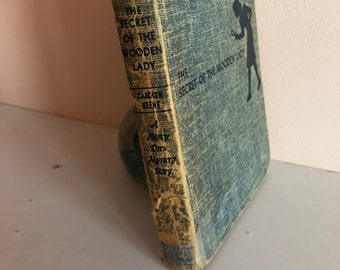 Nancy Drew #27: "The Secret of the Wooden Lady"; Original Text and Blue Tweed HC; Worn Front Cover