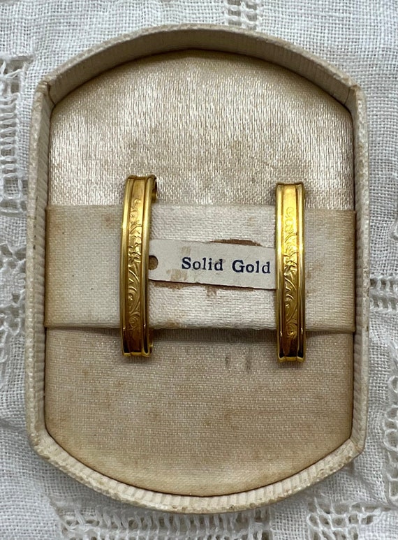 Antique Edwardian 10K Gold Chased/ Engraved LINGER