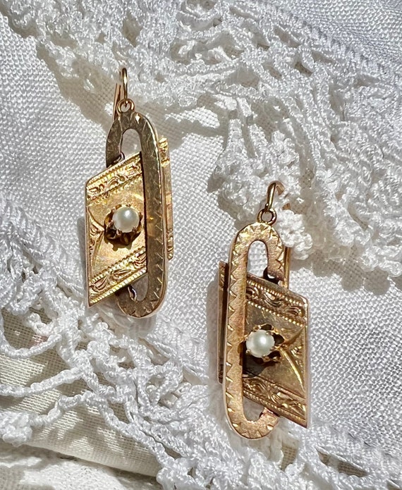 Antique Victorian Engraved 14K Gold & SEED PEARL … - image 1