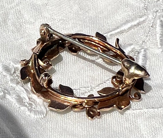 Antique 14K Gold IVY WREATH Enamel & Seed Pearl P… - image 9