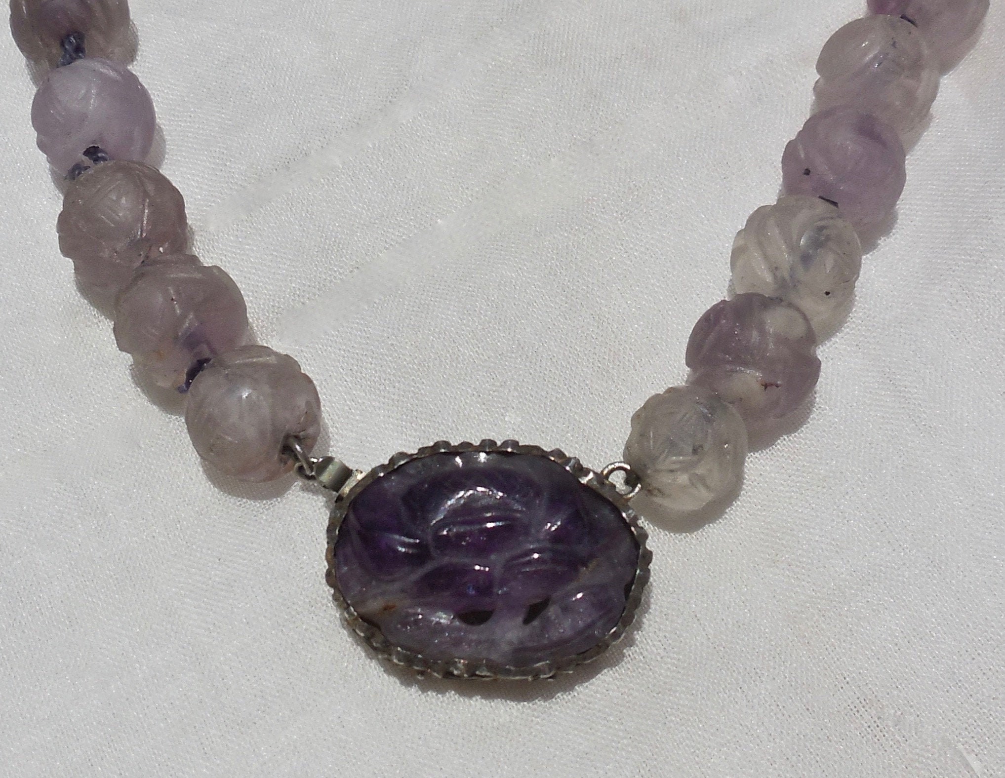 Vintage carved amethyst beaded necklace, graduated, 1970's, Chinese. j –  Earthly Adornments