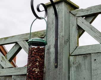 5x Fence post or wall bird feeder hangers.Wall and fence post bird feeder and light hanger