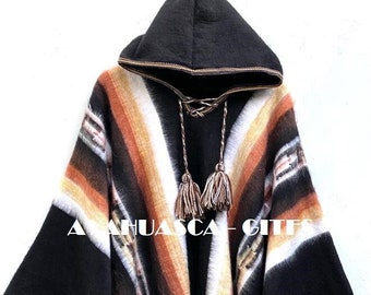 Schwarzer Alpaka-Poncho für Männer und Frauen, Länge 67" Breite 57" Poncho Alpakawolle Peru Poncho Winterschal ethnische peruanische Ponchos