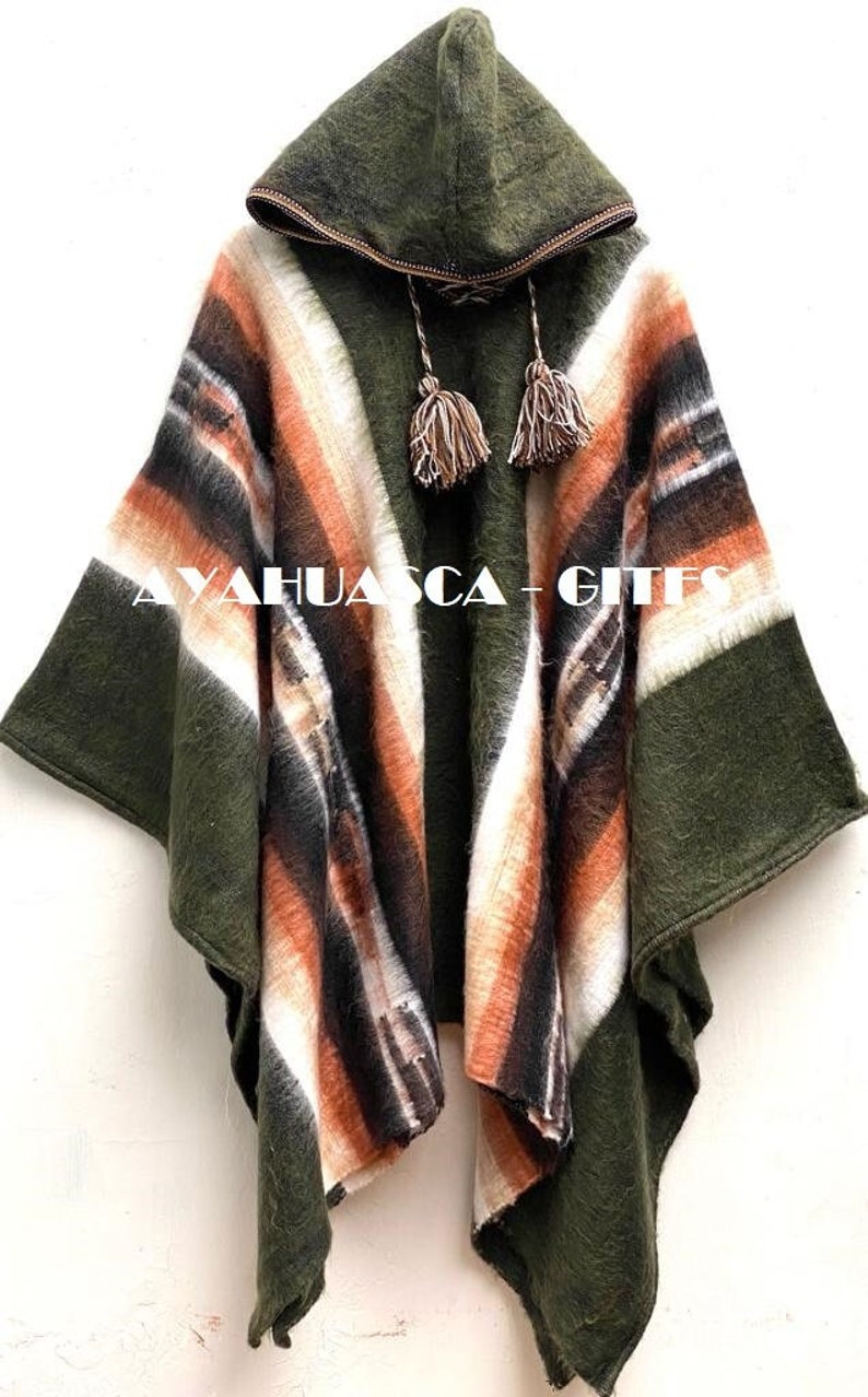 Grüner Militär-Alpaka-Poncho für Männer und Frauen, Länge 67 Breite 57 Poncho Alpakawolle Peru Poncho Winterschal ethnische peruanische Ponchos Bild 1