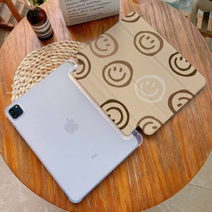 Smile face iPad Case iPad Air 4/5 Case with Pencil Holder iPad Pro 12.9 11 Mini 6/5/4, 10/9/8/7, 10.2, 2022/2021 image 5
