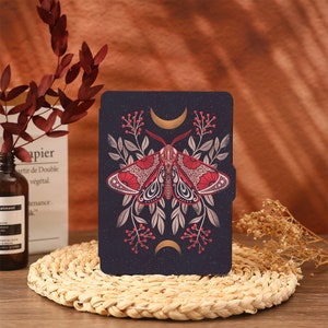 Wick Moth Kindle Case Cover Paperwhite 2021 Paperwhite 6.8 Case Kindle 10th 11th Generation Kindle 6&quot; Cover 2022