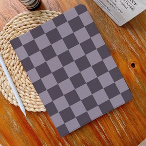 Grey Checkers iPad Case iPad Air 4/5 Case with Pencil Holder iPad Pro 12.9&quot; 11&quot; Mini 6/5/4, 10/9/8/7, 10.2&quot;, 2022/2021