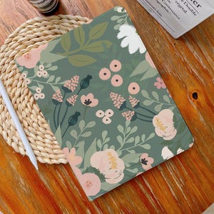 Flower Green Leaf iPad Case,13&quot;iPad Case,iPad Air 4/5/6 Case with Pencil Holder iPad Pro 12.9&quot; 11&quot; Mini 6/5/4,10/9/8/7,10.2&quot;,2024/2022/2021