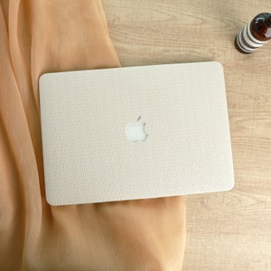 Cream Rustic Weave Leather Hard Case For MacBook Pro 16 15 Air 14 13 11 MacBook Retina 15 13 12 Apple 2022 2021 2020 Unique Laptop Case image 2