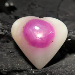 35 Carat Heart Shape Star Ruby Gemstone: White Pink Collectors Stone