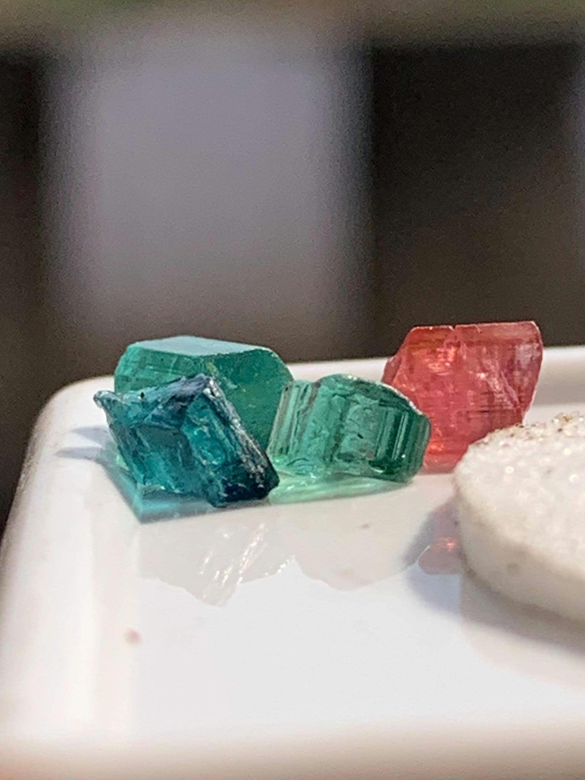 2.10カラット マルチカラー トルマリン クリスタル 4ピース ロット