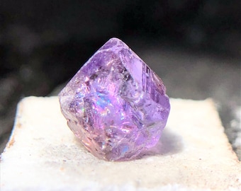 Zoisite Purple Color Tanzanite Rough, Tanzanite Crystal, Tanzanite Raw, 1.40 Ct Unheated Tanzanite, Tanzanite Crystal For Gemstone Making.