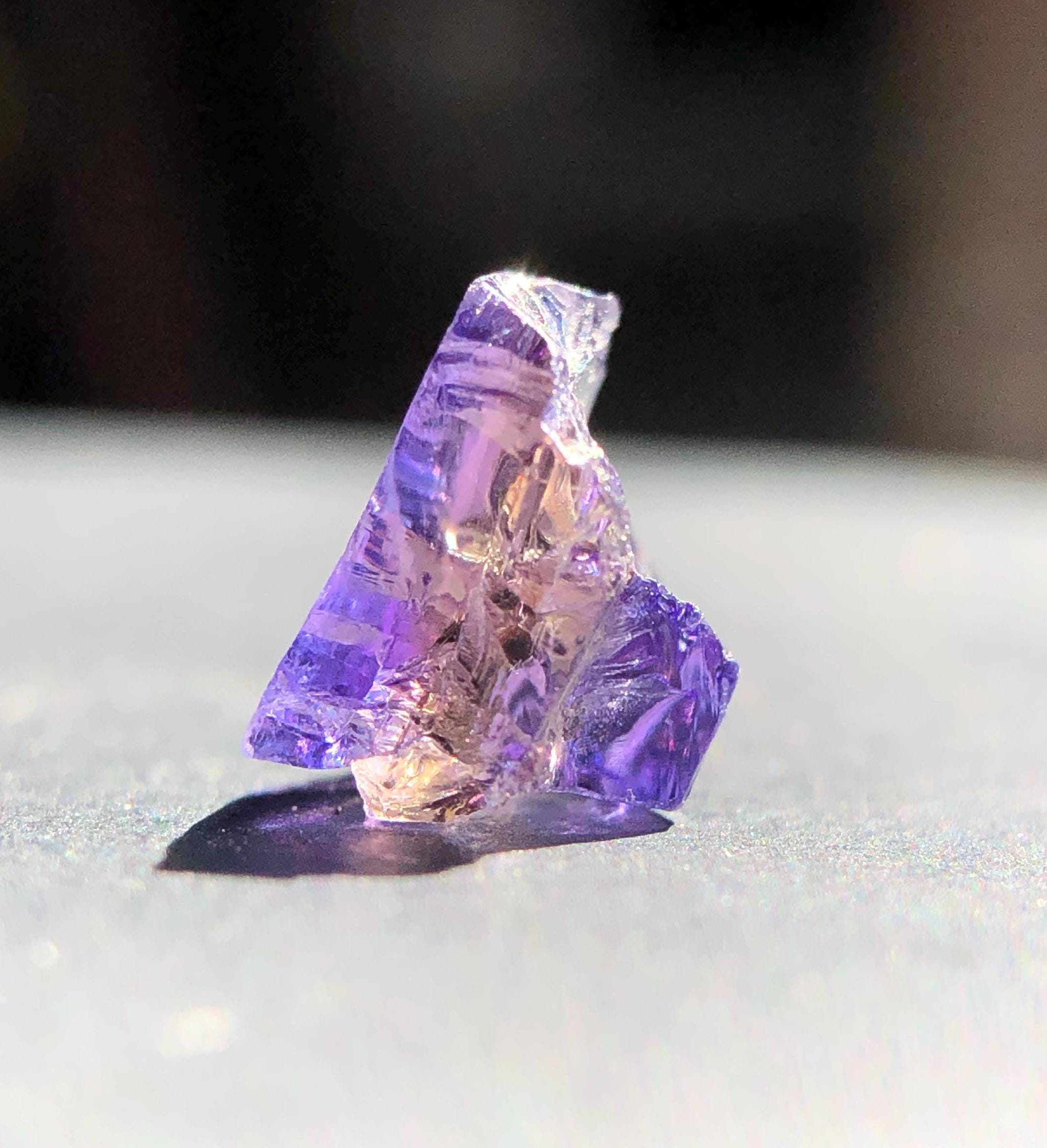 1.50 CT 非加熱タンザナイト原石、タンザナイト ゾイサイト原石、天然