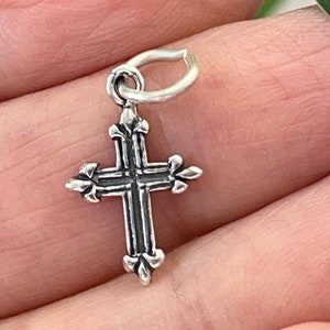 10 Silver Simple Cross Charm Small by TIJC SP0701 - Etsy 日本 10 Silver Simple Cross Charm Small by TIJC SP0701 - Etsy 日本