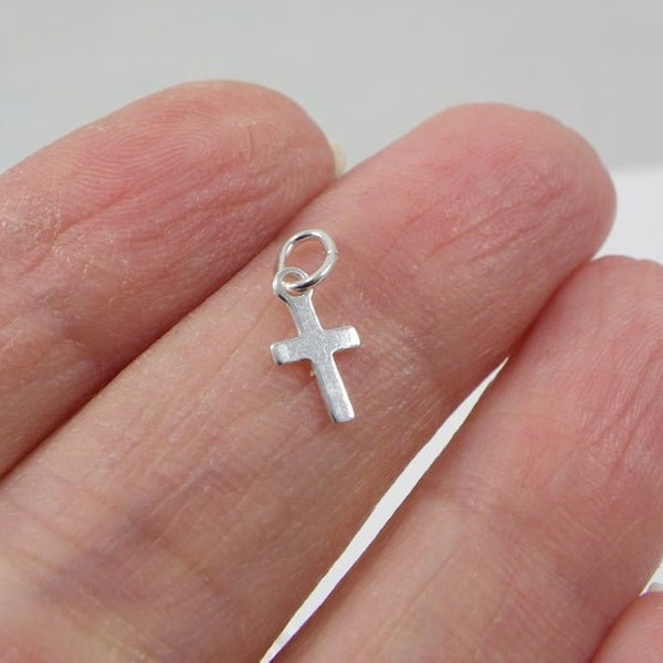 Dainty cross silver, Sterling Silver Cross charm, Silver Cross Charm Pendant, 925 Silver small Cross Charm, Tiny Cross Pendant, Gift for Her