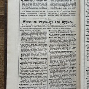 Puede incluir: Una p&aacute;gina de libro vintage con texto sobre fisiolog&iacute;a e higiene. Los t&iacute;tulos incluyen &laquo;Obras sobre fisiolog&iacute;a e higiene&raquo; y enumeran publicaciones sobre salud, dieta y temas relacionados.