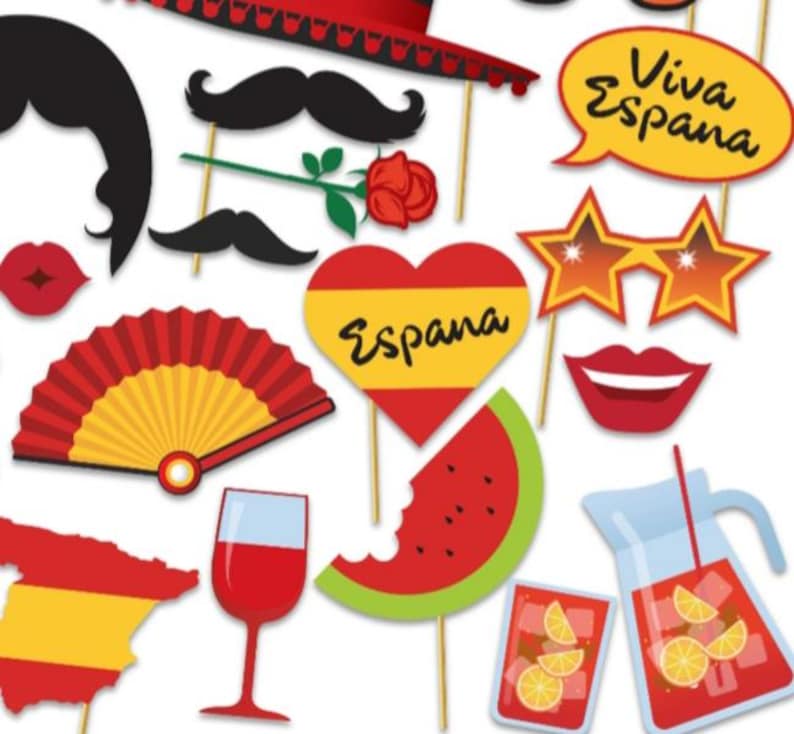 Pu&ograve; includere: Un set di 12 accessori per foto booth a tema spagnolo. Gli accessori includono un ventaglio rosso e giallo, un cuore rosso con la parola "Espana" su di esso, una fetta di anguria rossa e gialla, una mappa della Spagna rossa e gialla, un bicchiere di vino rosso e giallo, una caraffa di sangria rossa e gialla, due bicchieri di sangria, un sombrero rosso e giallo, un baffo nero, una rosa rossa e gialla, un paio di occhiali da sole rossi e gialli, una bocca rossa e gialla, una bolla di dialogo rossa e gialla con le parole "Viva Espana" su di essa.