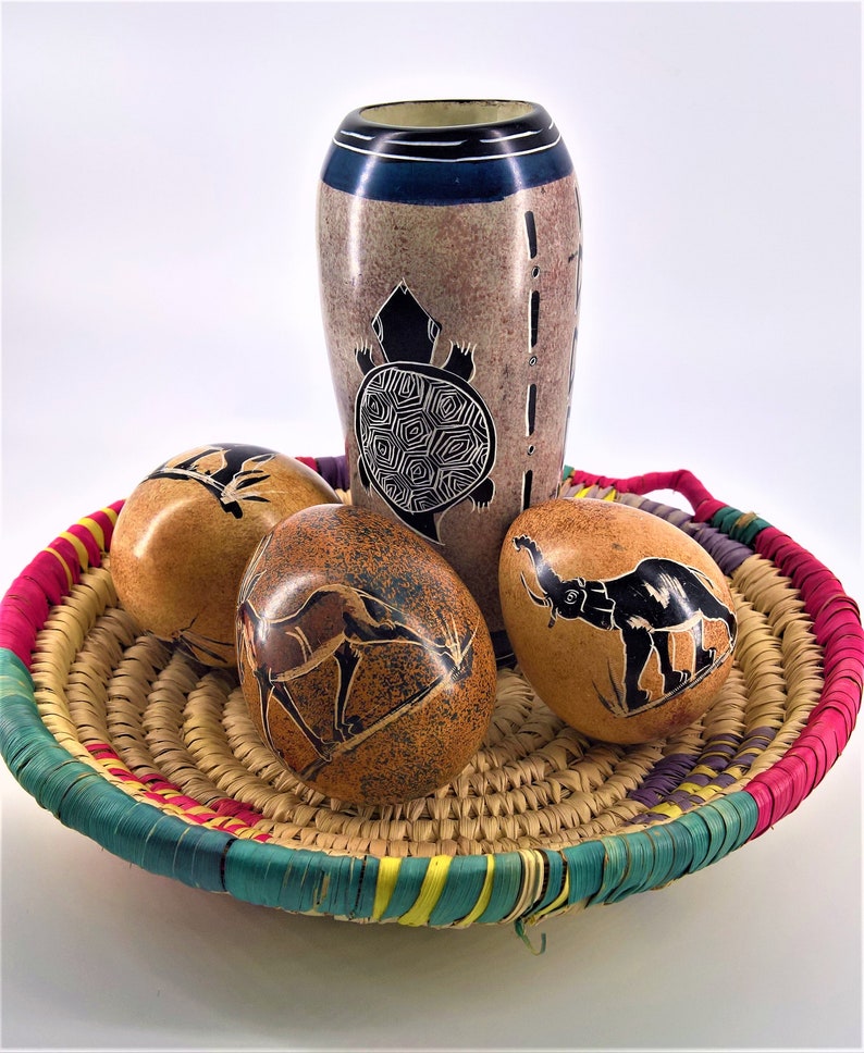 Hand Painted Egg, Handmade African Kenya Kisii Soapstone Egg, Carved Soapstone Decorative Eggs