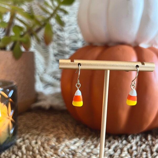 Small Candy Corn Dangle Earrings / Lightweight Polymer Clay Halloween Jewelry / Samhain Party Accessories / Cute Cozy Autumn Fall Aesthetic