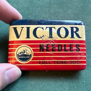 Knappe Größere HVMVictor Full Tone 500 Grammophone Needles Tin (VGC)