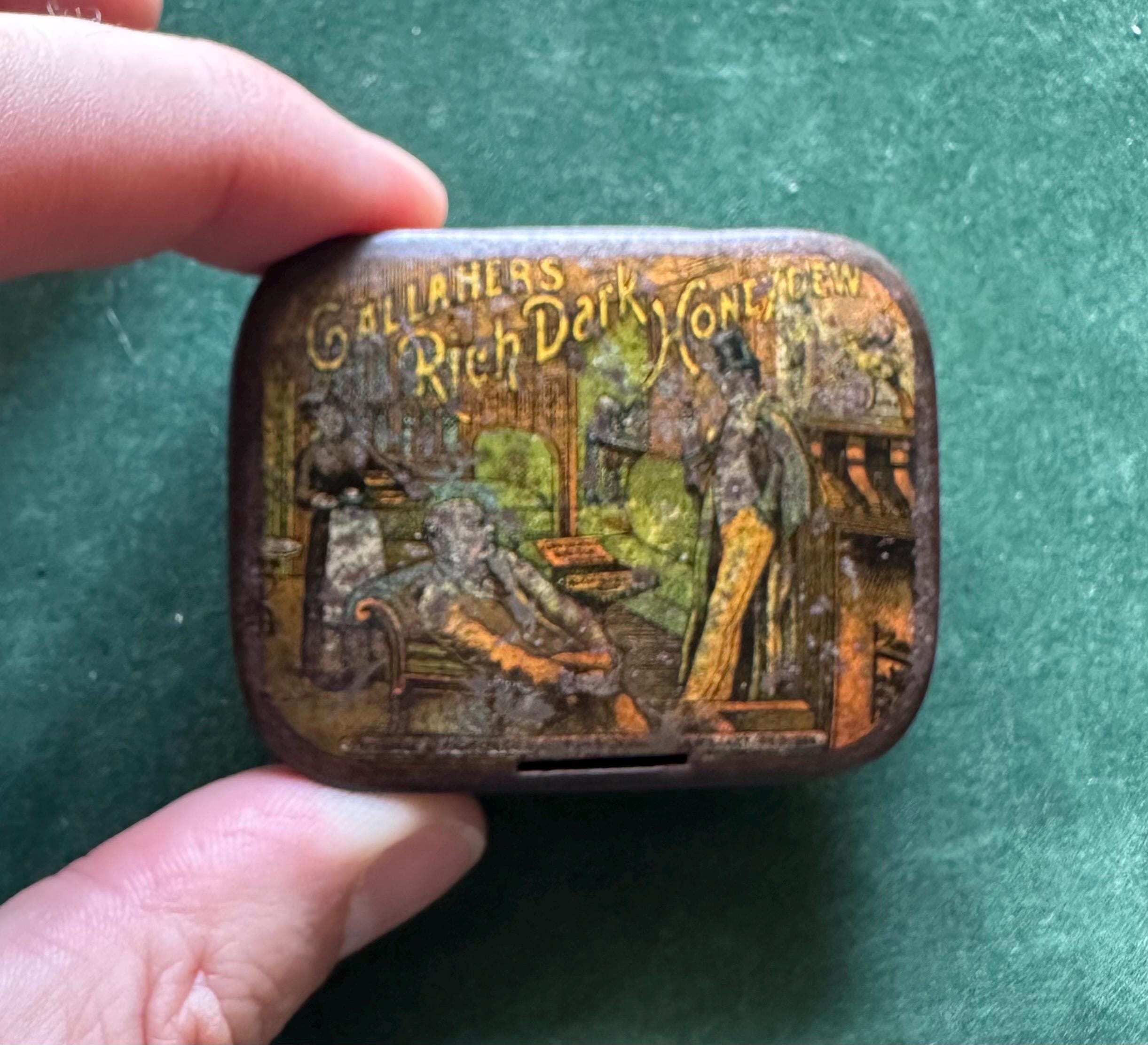 Rare boîte vintage Vesta Gallaher's Rich Honeydew foncé de 1 oz (Belfast et Londres)