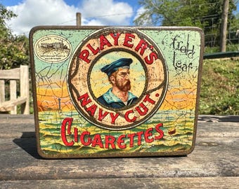 Lata de 50 cigarrillos Vintage Players Navy Cut Gold Leaf