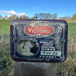Rare &#39;The Victoria&#39; Antique Women&#39;s Sanitary Tin