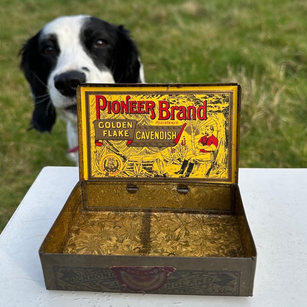 Scarce Small Antique Richmond's 'Pioneer' Brand Golden Flake Cavendish Tobacco Tin
