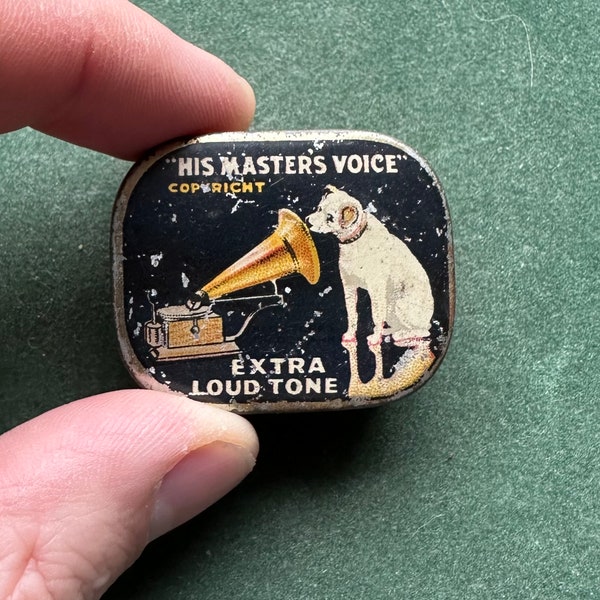 Vintage His Masters Voice 'Extra Loud Tone' Gramophone Needle Tin