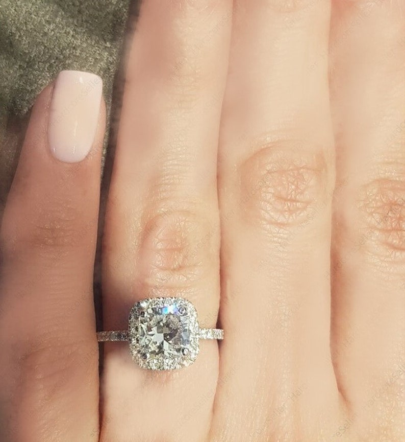 Classic Halo Engagement Ring 2 CT Cushion Cut Moissanite Ring Unique Jewelry For Women 14k White Gold Wedding Anniversary Ring,Gift Ring