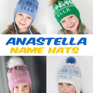Gorro de punto personalizado con orejeras: Gorro de invierno con nombre personalizado de Anastella Knits